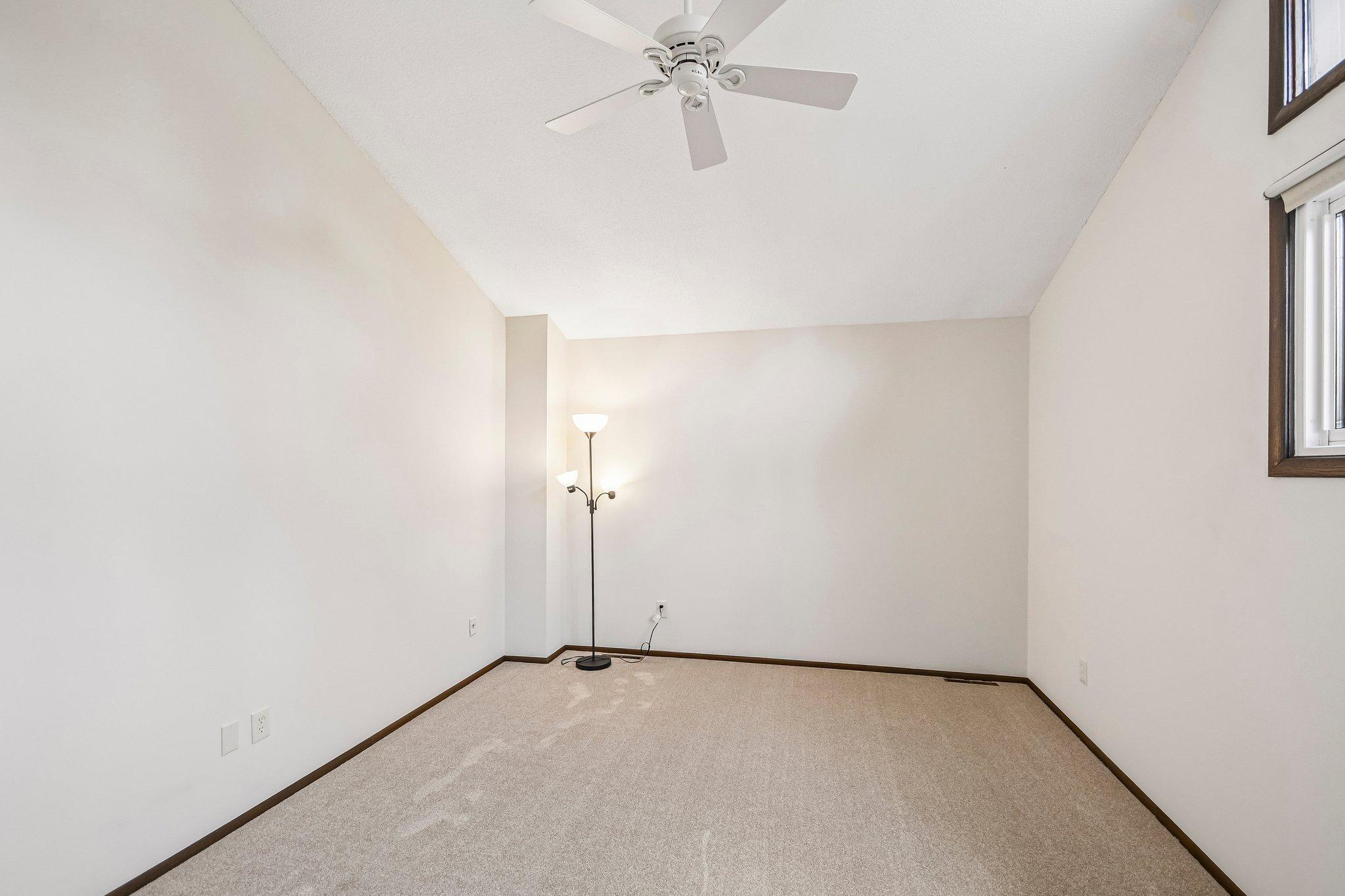 1748 McKnight Road North, Unit 24 Maplewood, MN 55109 - Photo 19 of 29 Gallery Image 19