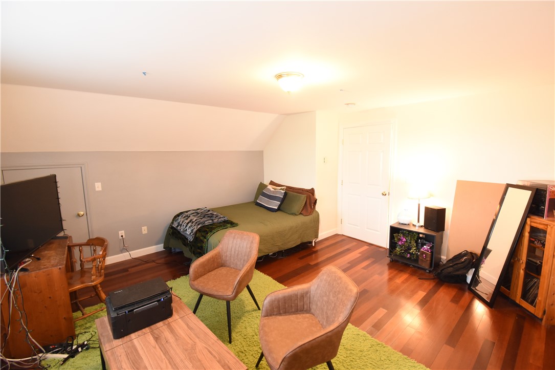 173 Riverside Street Portsmouth, RI 02871 - Photo 13 of 23