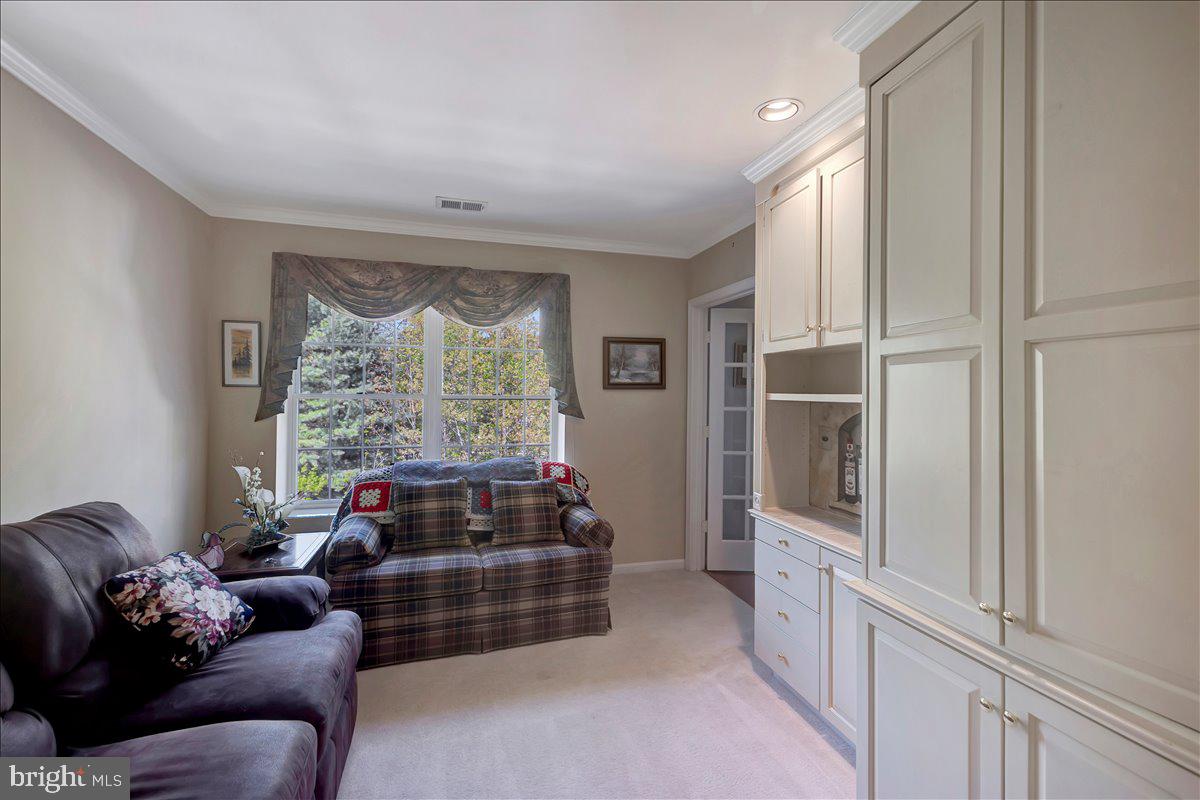 12310 Rosslare Ridge Road, Unit 501 Lutherville-Timonium, MD 21093 - Photo 20 of 43 Lots of natural light in cozy den