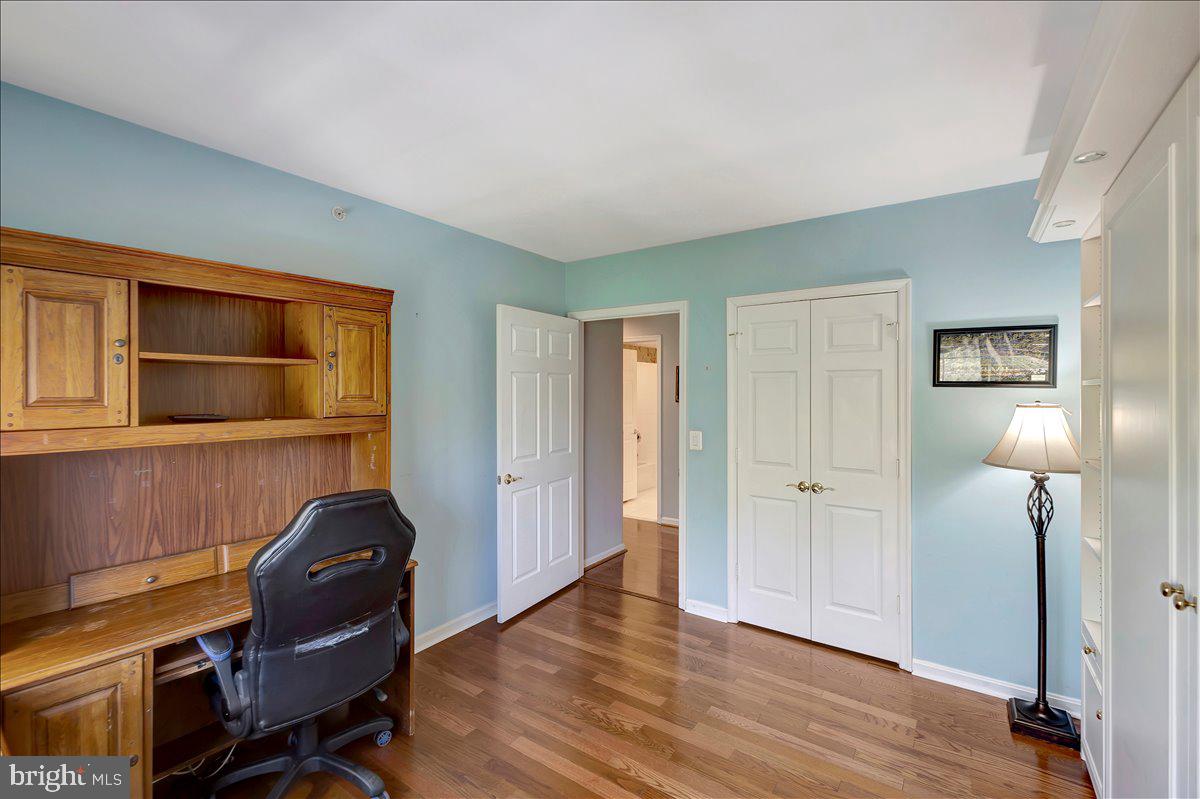 12310 Rosslare Ridge Road, Unit 501 Lutherville-Timonium, MD 21093 - Photo 30 of 43 2nd Bedroom