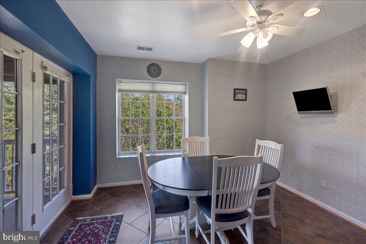 12310 Rosslare Ridge Road, Unit 501 Lutherville-Timonium, MD 21093 - Photo 10 of 43 Beautiful views of outdoors from eat in kitchen