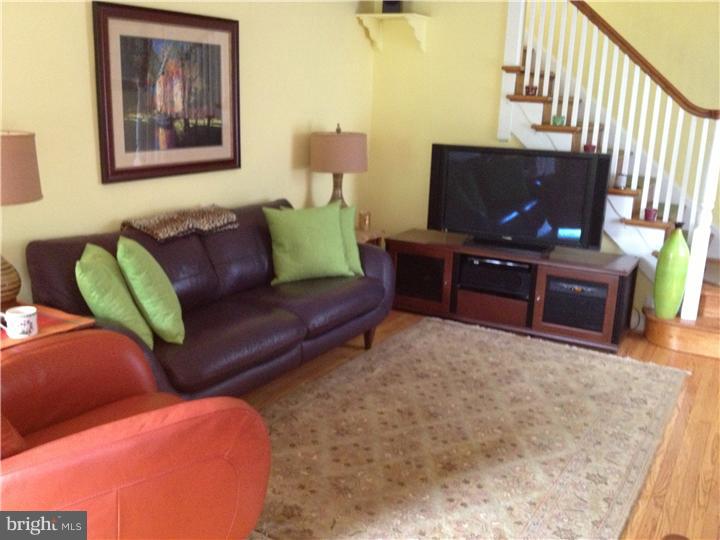 143 Church Road Jenkintown, PA 19046 - Photo 4 of 12 Living Room