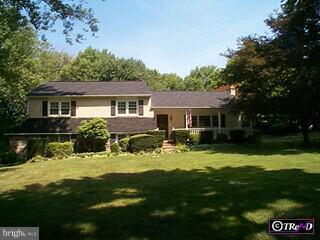 2900 Oakridge Farm Road Huntingdon Valley, PA 19006 - Photo 1 of 6 Gallery Image 1