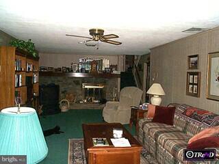 2900 Oakridge Farm Road Huntingdon Valley, PA 19006 - Photo 3 of 6 Gallery Image 3