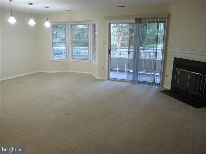 302 Trinity Court, Unit 2 Princeton, NJ 08540 - Photo 5 of 17