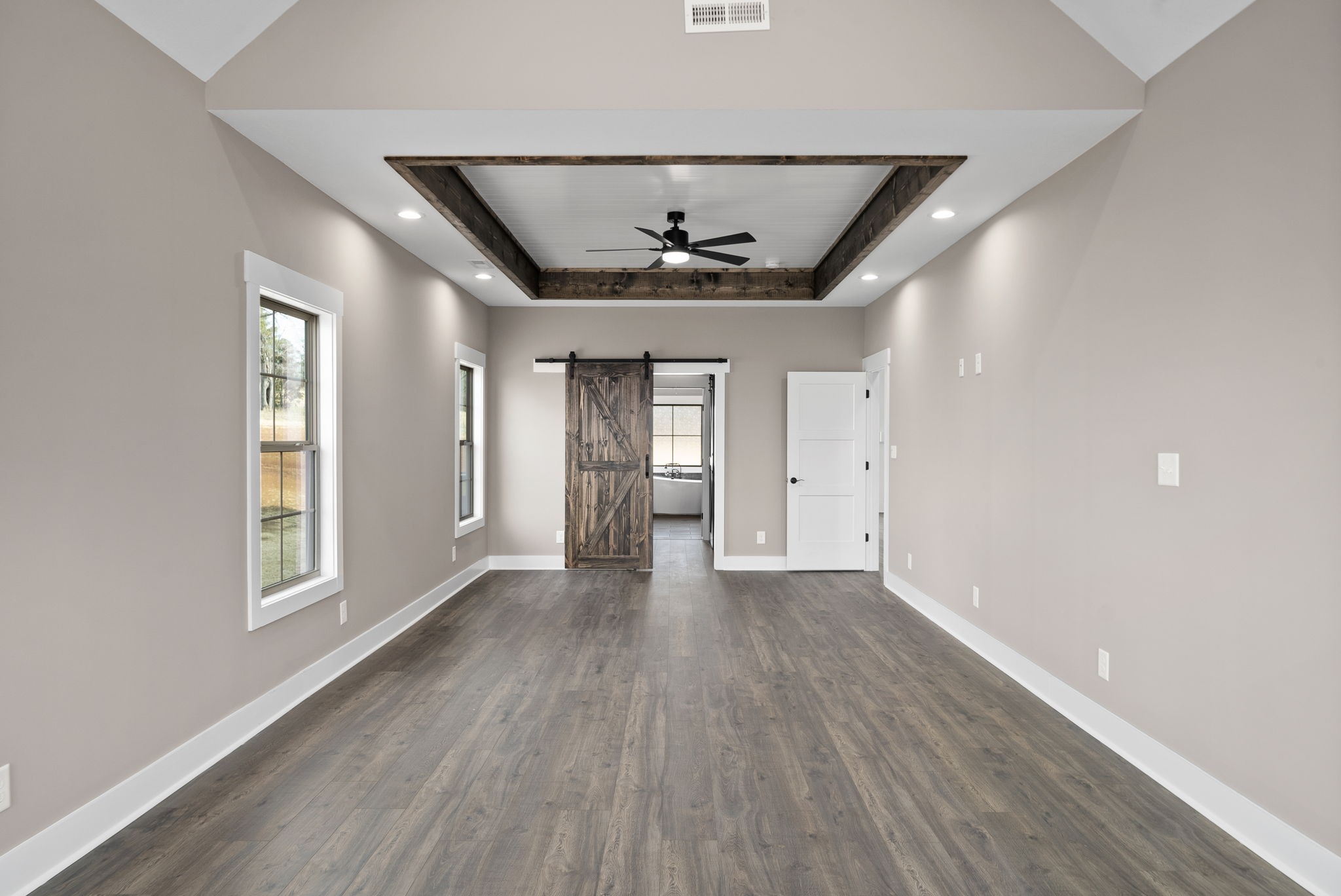 1059 Gratton Road Clarksville, TN 37043 - Photo 24 of 45 wooden floor in an empty room with a window