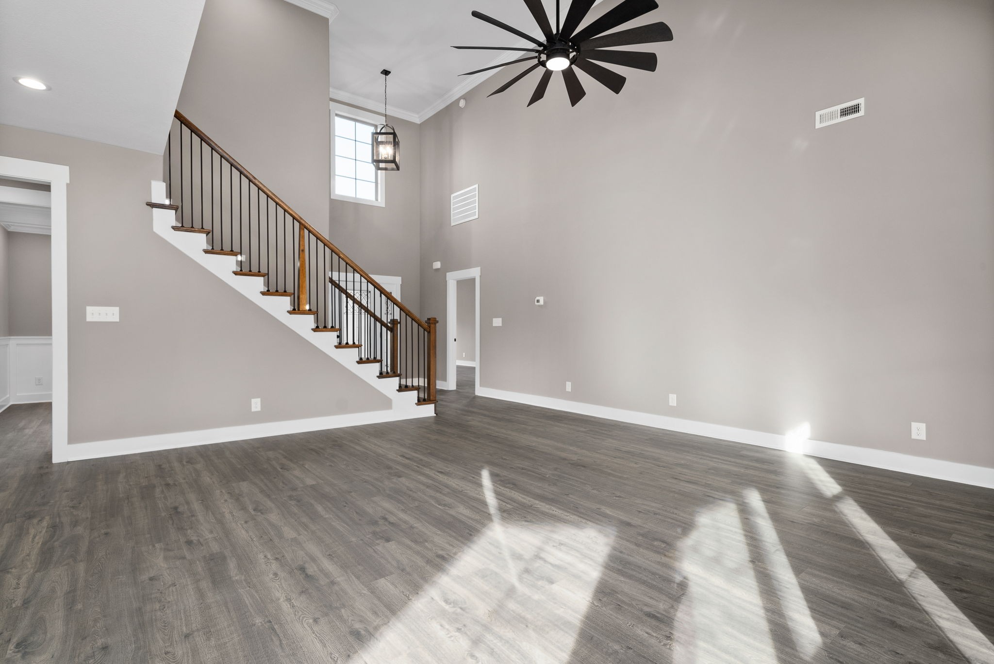 1059 Gratton Road Clarksville, TN 37043 - Photo 7 of 45 a view of an entryway with wooden floor