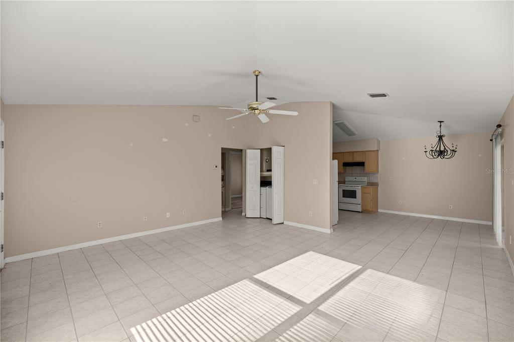 9680 Southwest 30th Terrace Ocala, FL 34476 - Photo 5 of 27