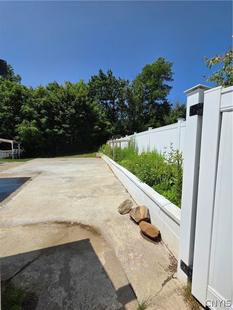 6 Limekiln Road Whitestown, NY 13492 - Photo 8 of 23