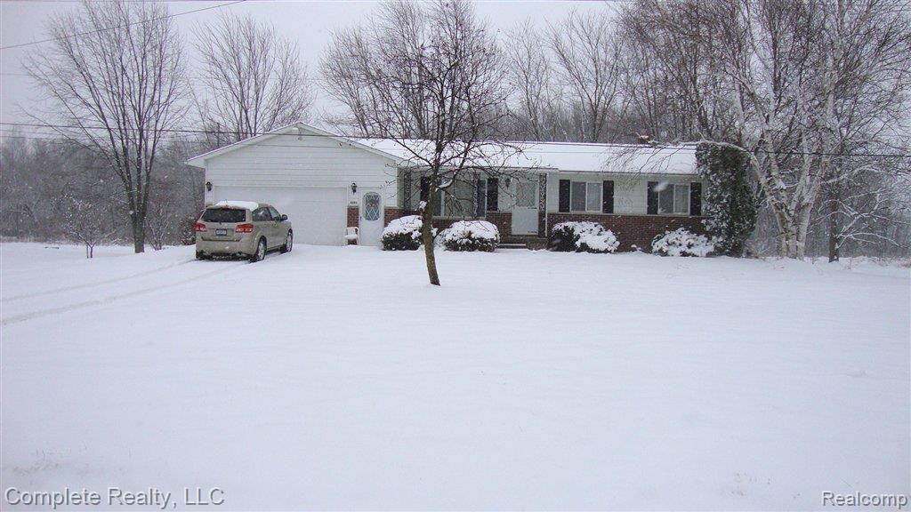4095 West Cook Road Swartz Creek, MI 48473 - Photo 1 of 14 Sits off road