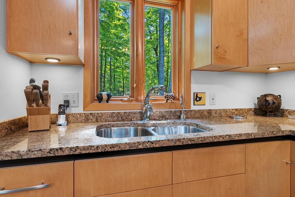 8282 White Cliff Road Fish Creek, WI 54212 - Photo 17 of 63 Gallery Image 17