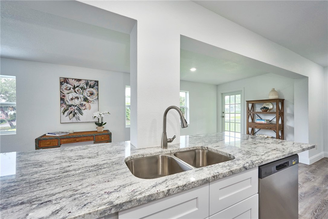 8045 142nd Street Sebastian, FL 32958 - Photo 22 of 36