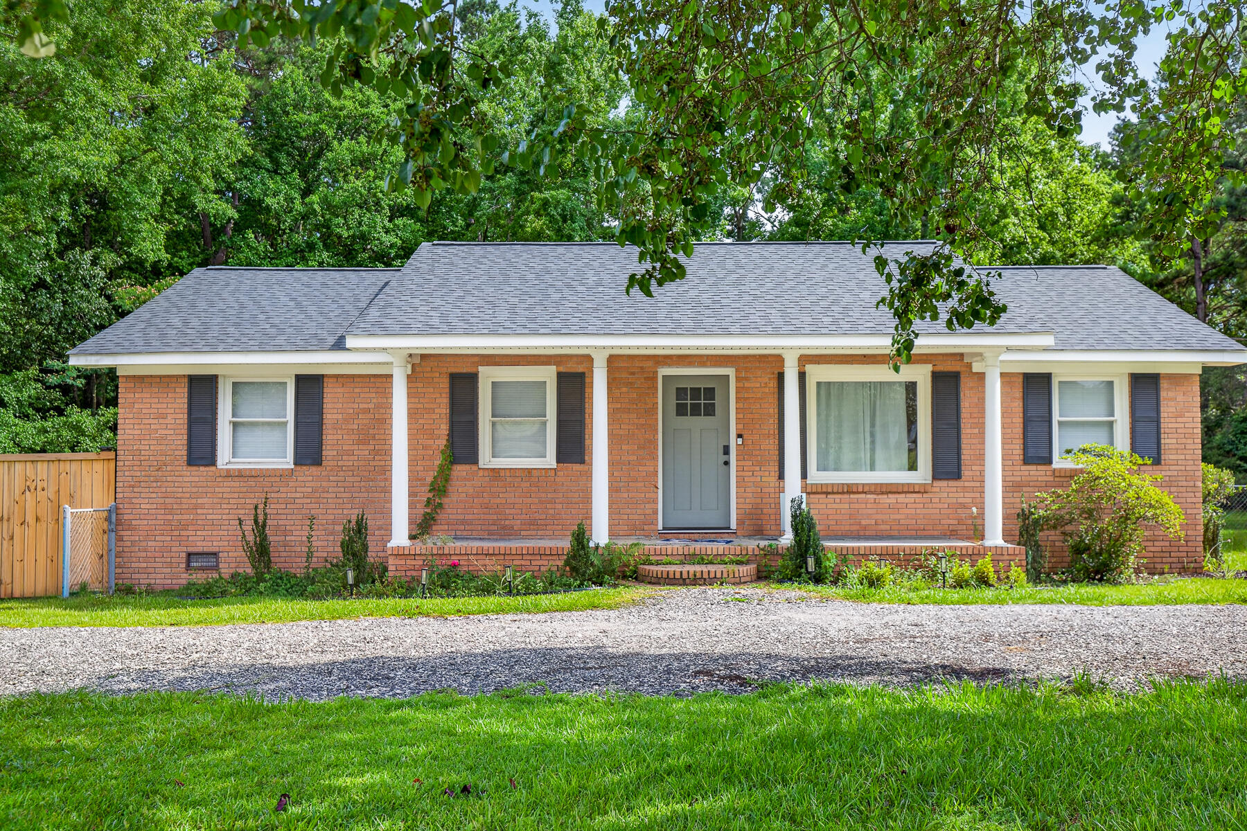504 West Butternut Road Summerville, SC 29483 - Photo 4 of 46 HH-3