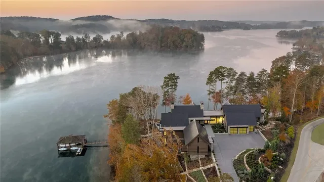 $9,499,000 | 425 Peninsula Ridge, Sunset, SC 29685