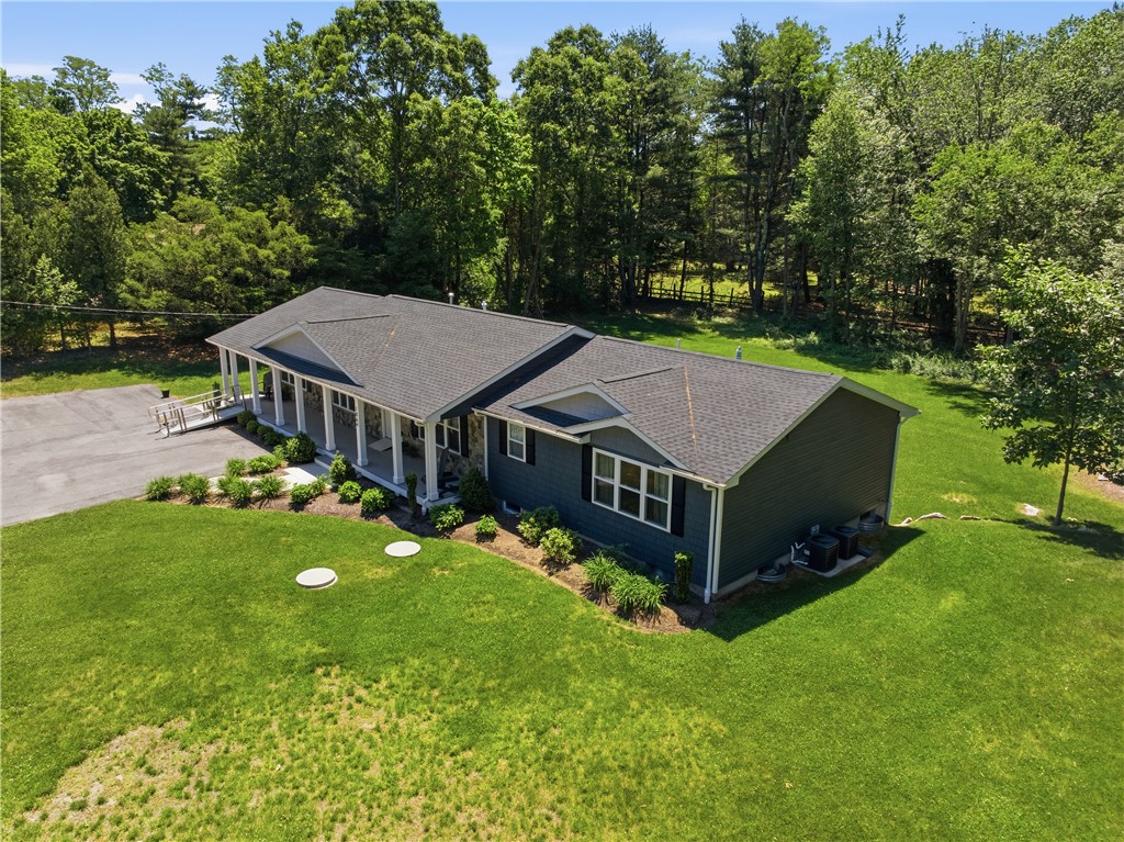 1864 Flat River Road Coventry, RI 02816 - Photo 4 of 47