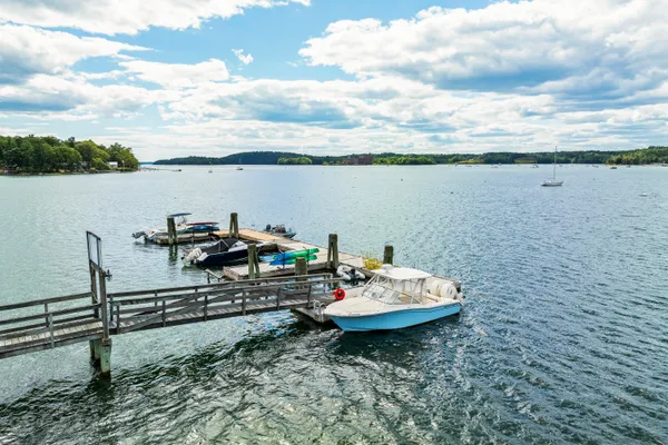 $199,000 | 29 Bayside Lane, Edgecomb, ME 04556
