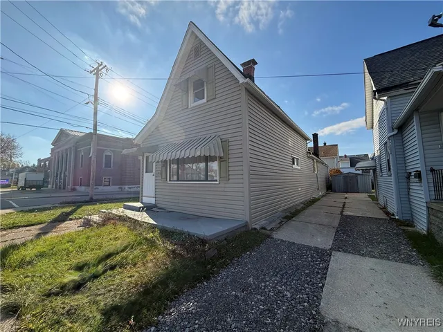 $159,900 | 190 Halstead Avenue, Cheektowaga, NY 14212