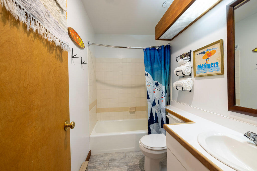 362 Sugar Tree, Unit 1 Carrabassett Valley, ME 04947 - Photo 11 of 23 10