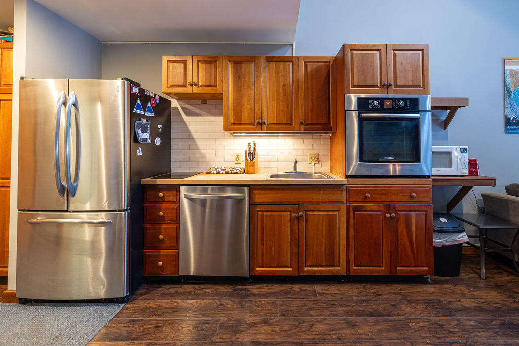 362 Sugar Tree, Unit 1 Carrabassett Valley, ME 04947 - Photo 4 of 23 3