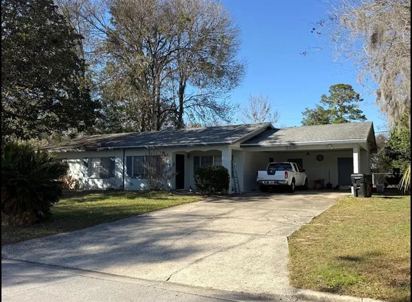 $2,200 | 3330 Northwest 27th Avenue, Gainesville, FL 32605