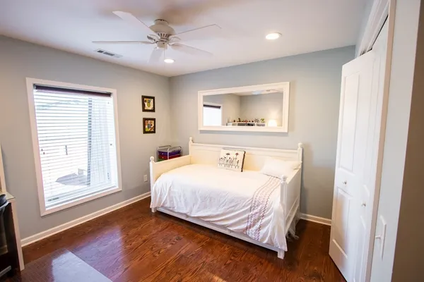 $1,800 | 221 North Oak Avenue, Cookeville, TN 38501