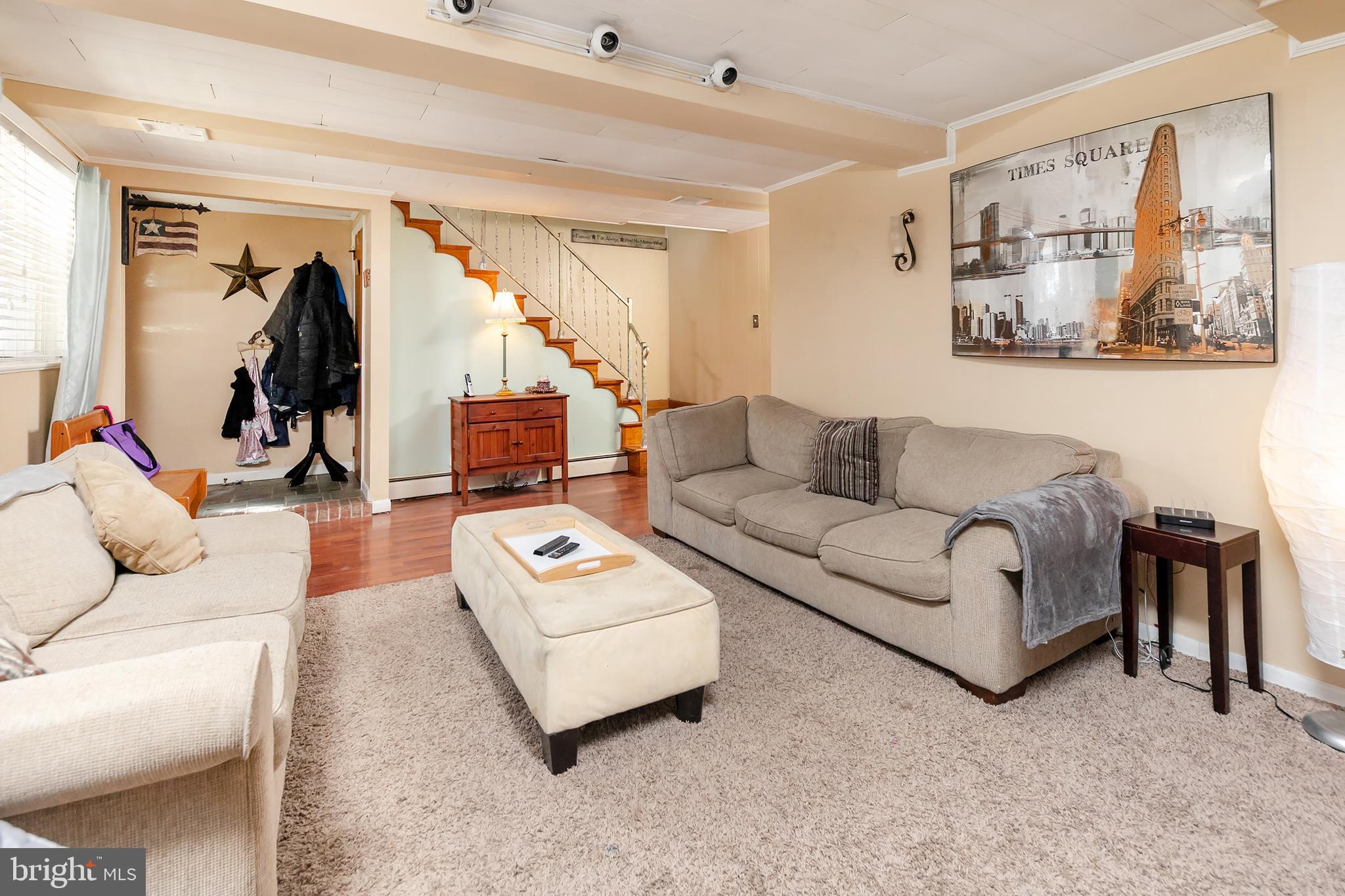 21 Tulip Road Pennsville, NJ 08070 - Photo 6 of 13 Family Room