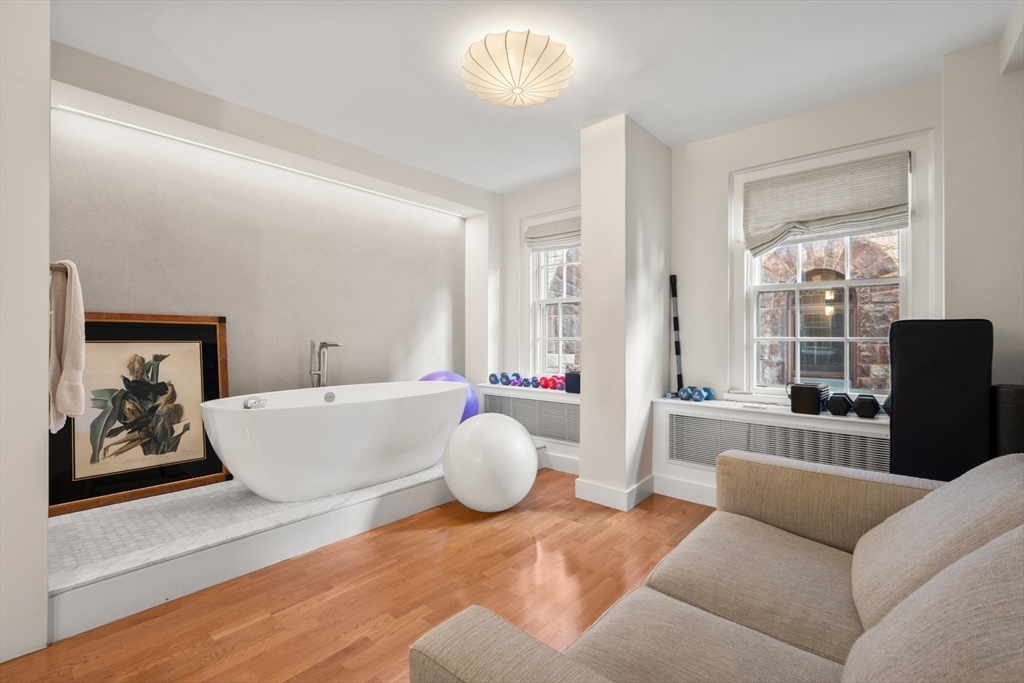 192 Commonwealth Avenue, Unit 5 Boston, MA 02116 - Photo 31 of 41