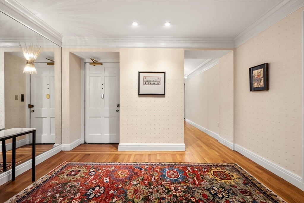 192 Commonwealth Avenue, Unit 5 Boston, MA 02116 - Photo 33 of 41