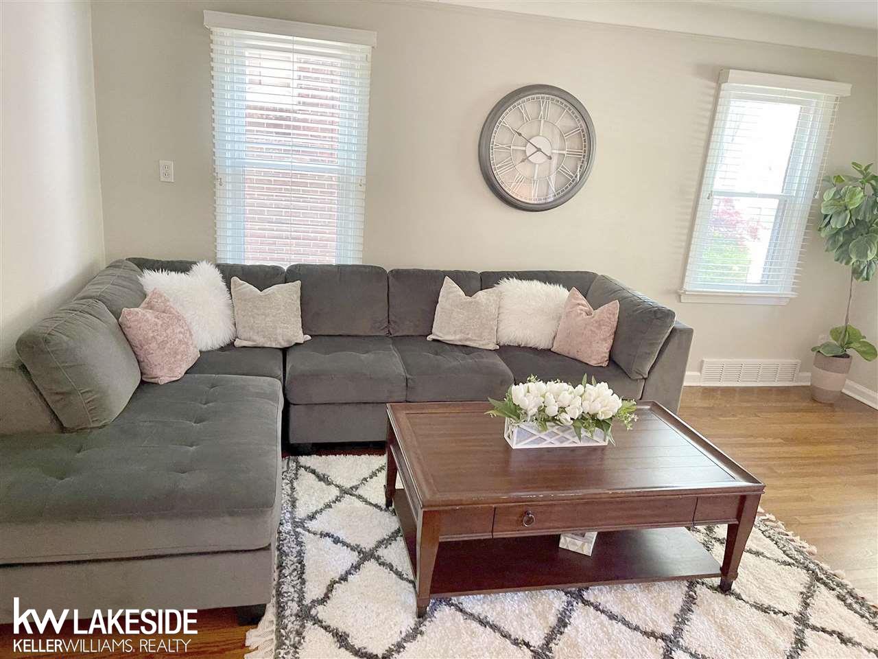 1833 Hampton Road Grosse Pointe, MI 48236 - Photo 9 of 45