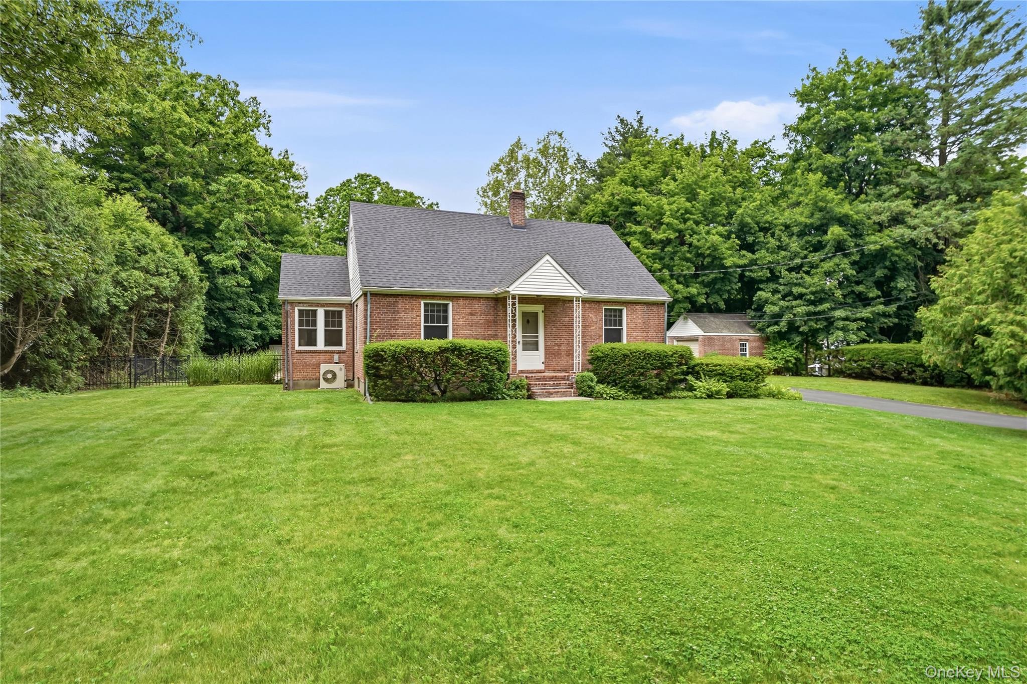 28 Kent Road Wappingers Falls, NY 12590 - Photo 3 of 50 Manicured and picturesque