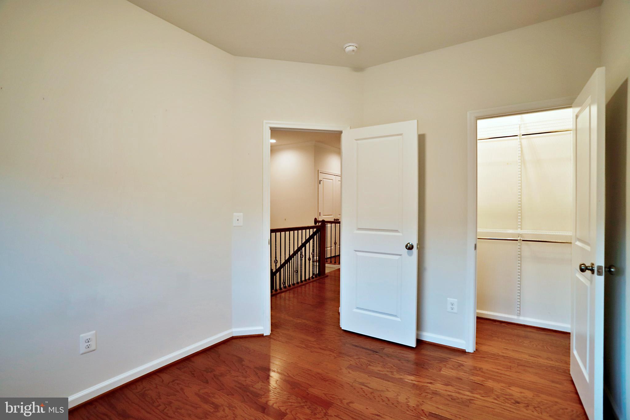 9158 Power House Road Lorton, VA 22079 - Photo 24 of 37