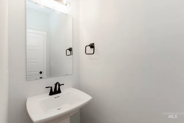 $515,990 | 919 East Perjue Basin Drive, Nampa, ID 83686