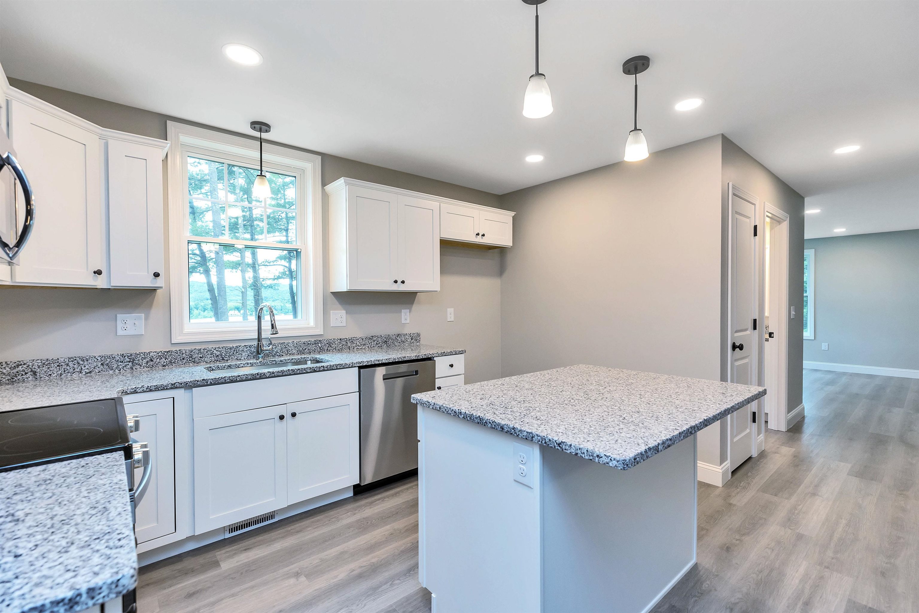 8 Spruce Cove Road Northwood, NH 03261 - Photo 37 of 40 Gallery Image 37
