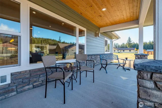 $849,000 | 8127 Coyote Springs Lane, Sedro-Woolley, WA 98284