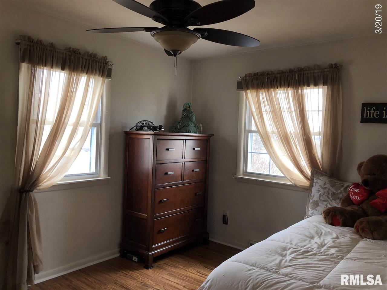 7204 Wolf Road Colona, IL 61241 - Photo 15 of 24 Gallery Image 15