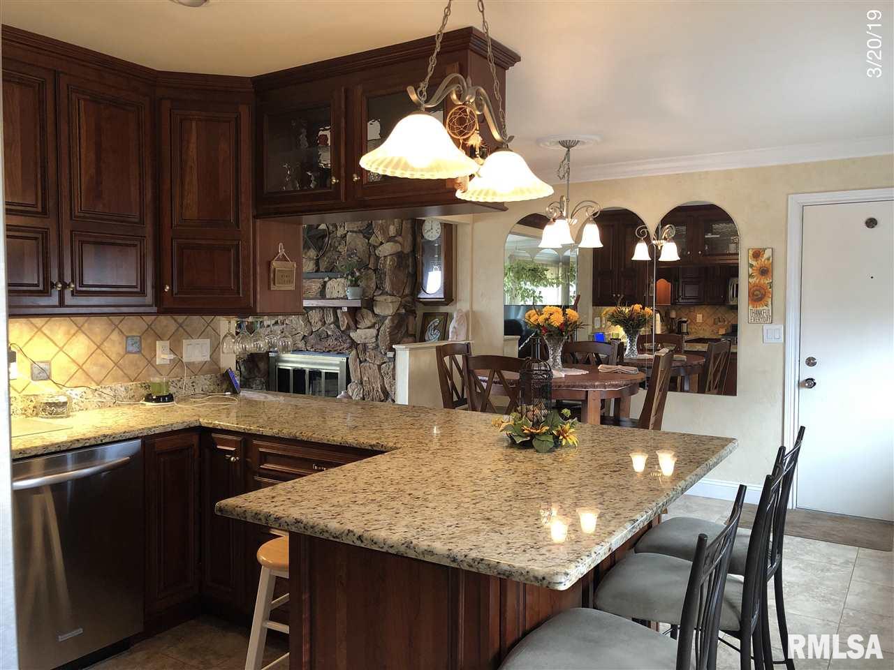7204 Wolf Road Colona, IL 61241 - Photo 2 of 24 Gallery Image 2