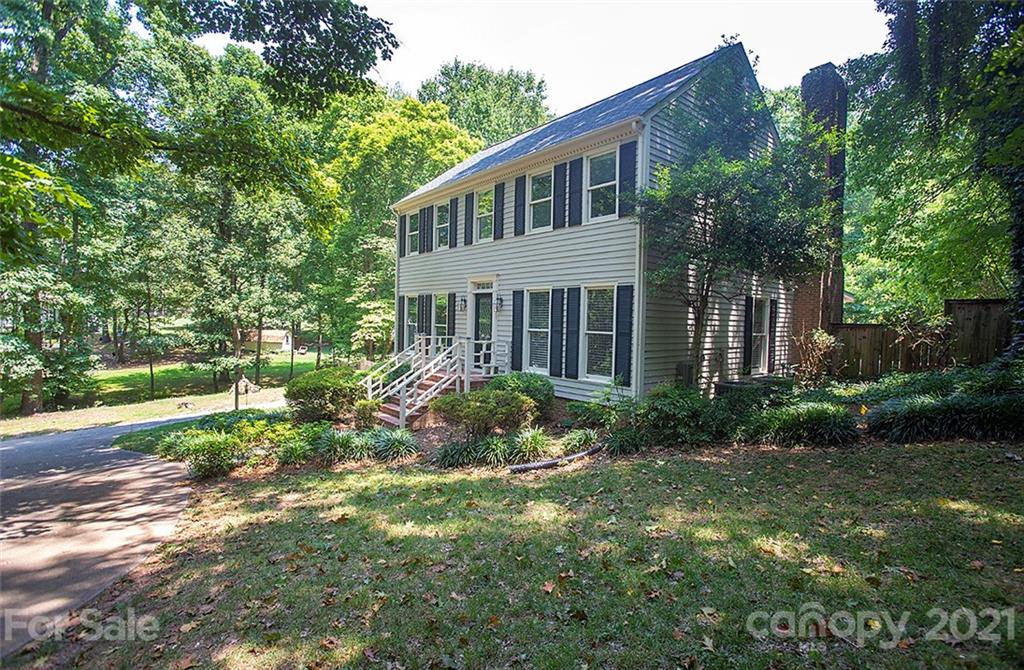 10413 Doylestown Road Matthews, NC 28105 - Photo 4 of 45 Gallery Image 4