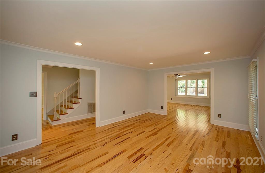 10413 Doylestown Road Matthews, NC 28105 - Photo 9 of 45 Gallery Image 9