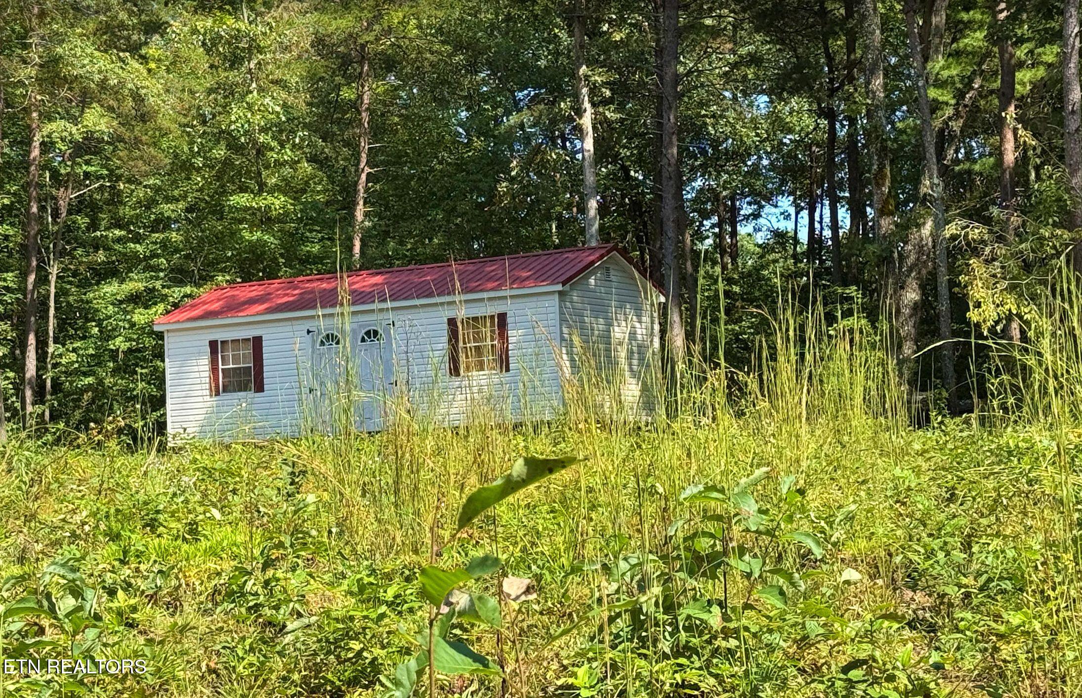 126 Bo's Way Deer Lodge, TN 37726 - Photo 4 of 4 Screenshot 2026-09-23 080946