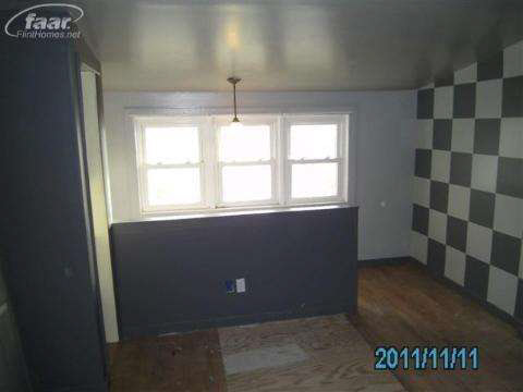 6325 Bennett Lake Road Fenton, MI 48430 - Photo 17 of 21 20166473-16.JPG