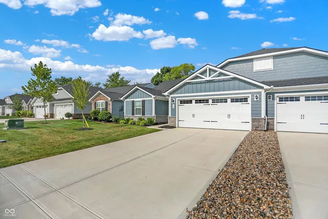 $269,900 | 62 Wild Turkey Run, Whiteland, IN 46184