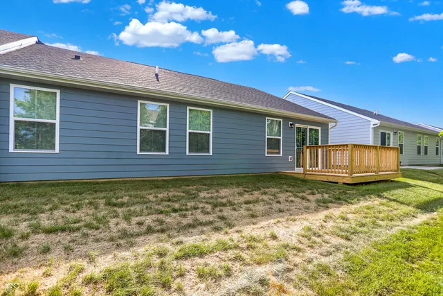 $269,900 | 62 Wild Turkey Run, Whiteland, IN 46184