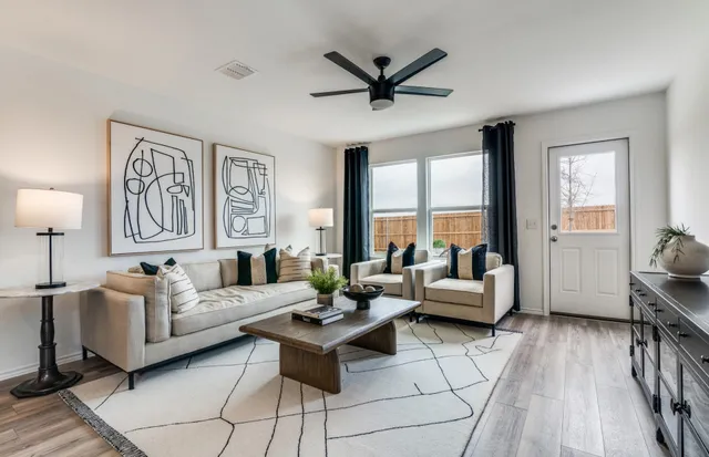 $331,790 | 6906 Bens Landing, Cove, TX 77523