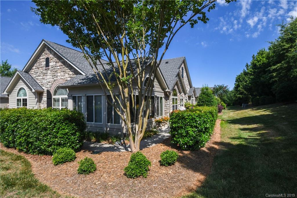 760 Ledgestone Court Tega Cay, SC 29708 - Photo 2 of 31