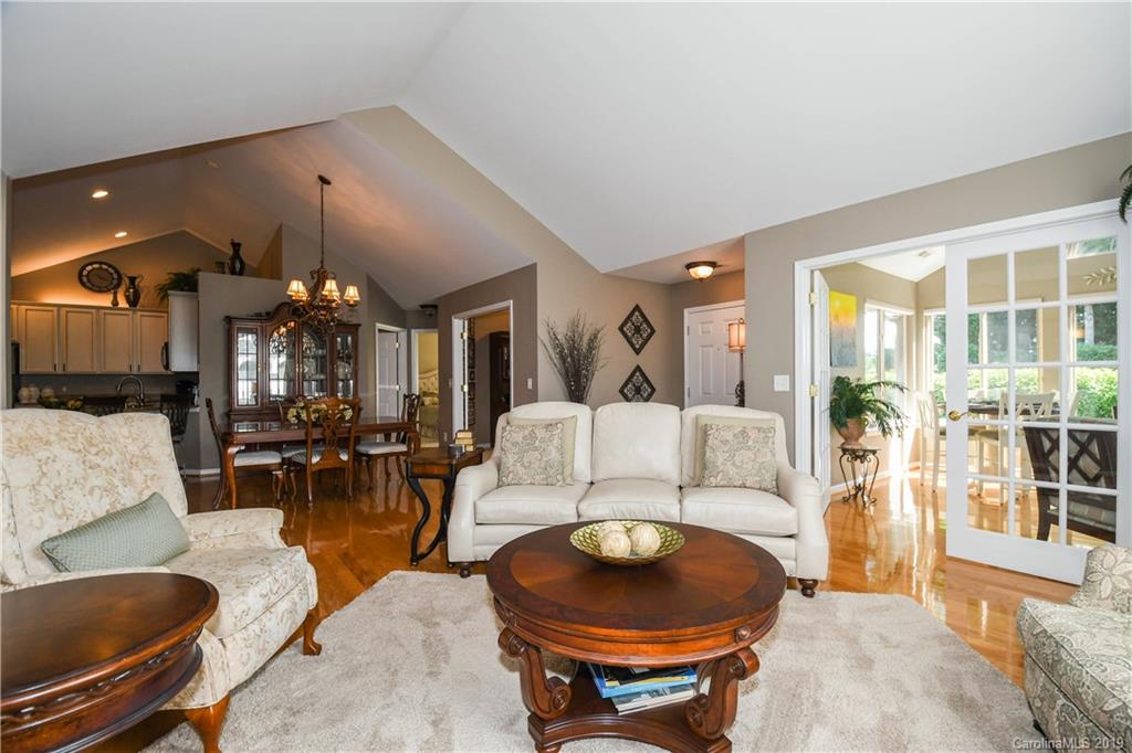 760 Ledgestone Court Tega Cay, SC 29708 - Photo 14 of 31