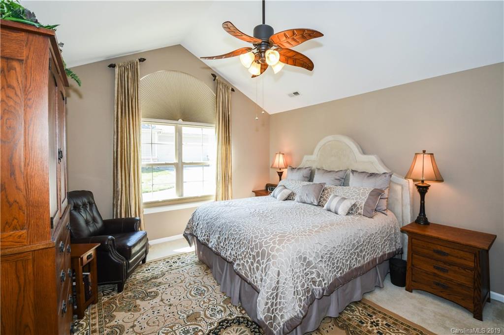 760 Ledgestone Court Tega Cay, SC 29708 - Photo 19 of 31