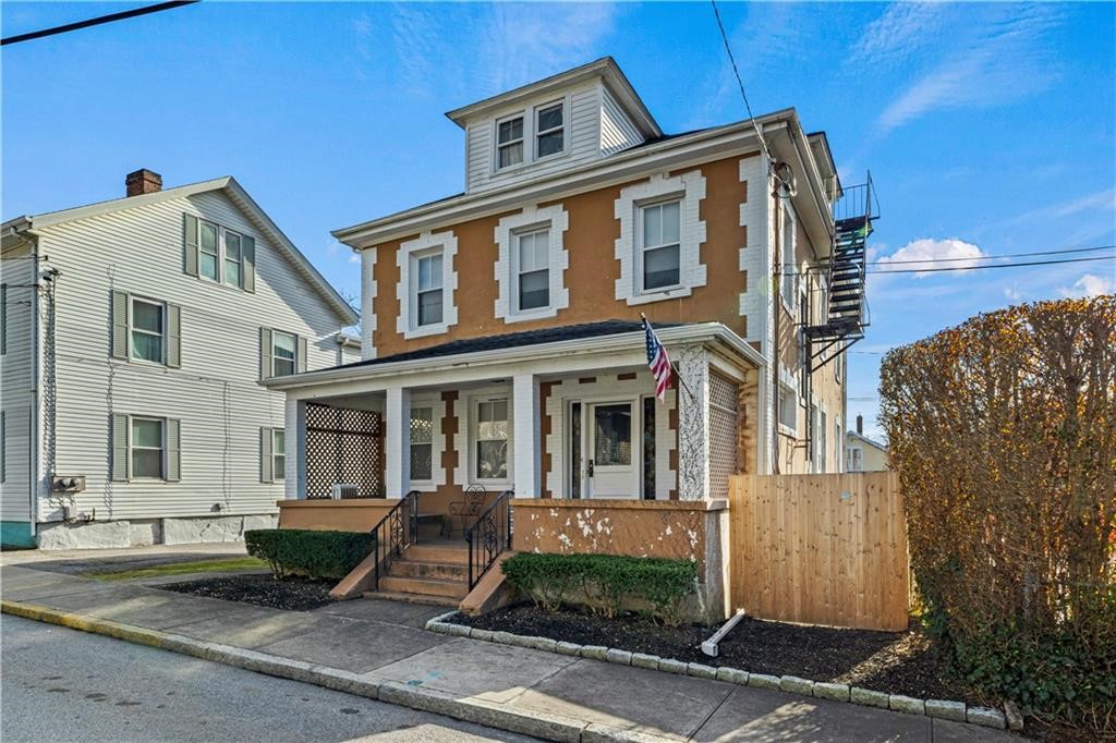 10 Braman Street, Unit 1 Newport, RI 02840 - Photo 1 of 14