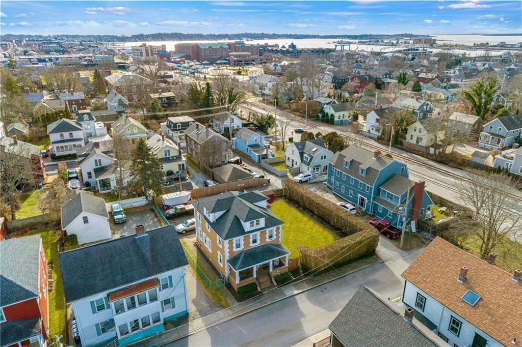 10 Braman Street, Unit 1 Newport, RI 02840 - Photo 2 of 14