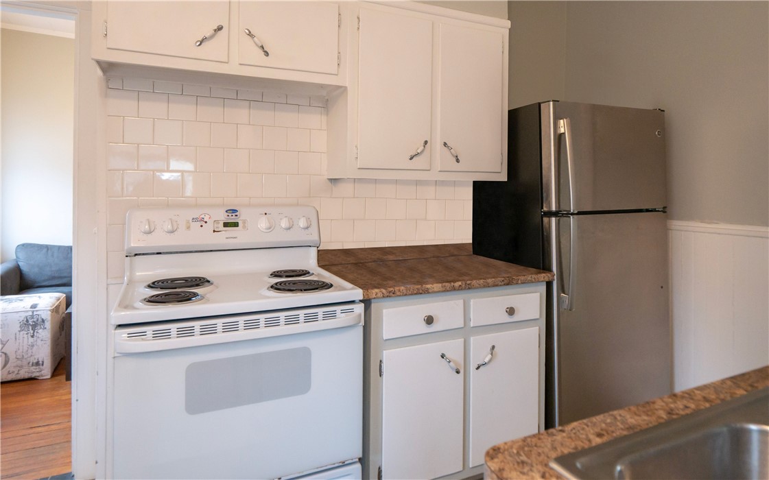 10 Braman Street, Unit 1 Newport, RI 02840 - Photo 9 of 14