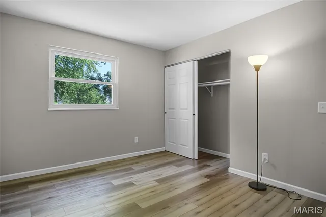 $198,900 | 733 Mediterranean Drive, Florissant, MO 63031